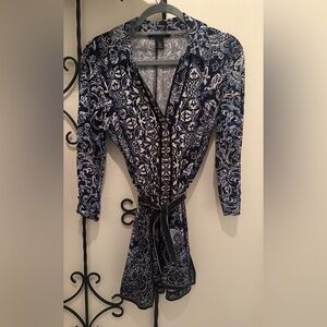 White House Black Market Black/Blue Paisley Printed Belted Tunic - Small